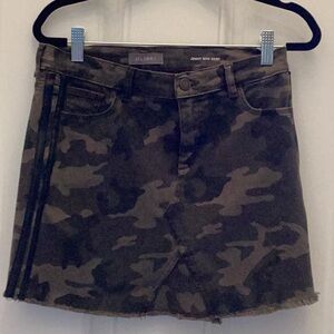 Jenny Mini camouflage girls skirt. Size 16 $21